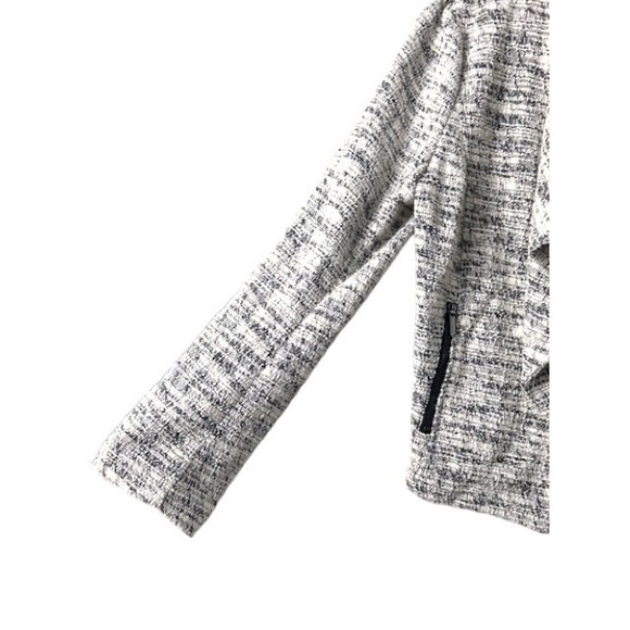 Chico's Size M Heathered Black and White Waterfall Jacket Textured Knit Academia - Picture 9 of 13